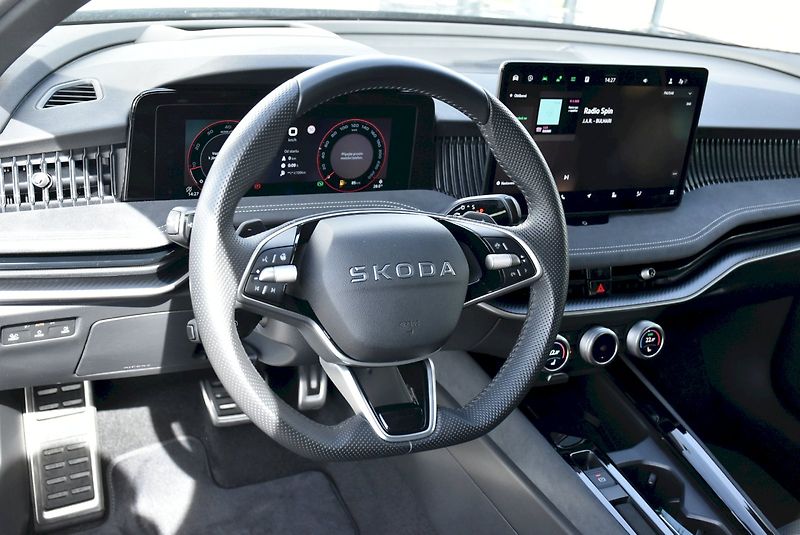 Škoda Superb (2025) Sportline 2.0 TDI 110 kW DSG - fotka 11 z 32
