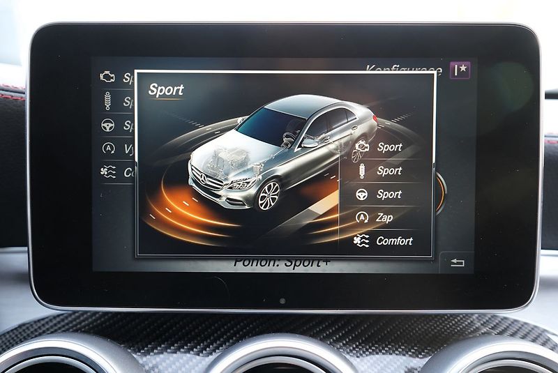 Mercedes-Benz Třídy C C43 AMG 4Matic/ČR/Performance - fotka 38 z 42