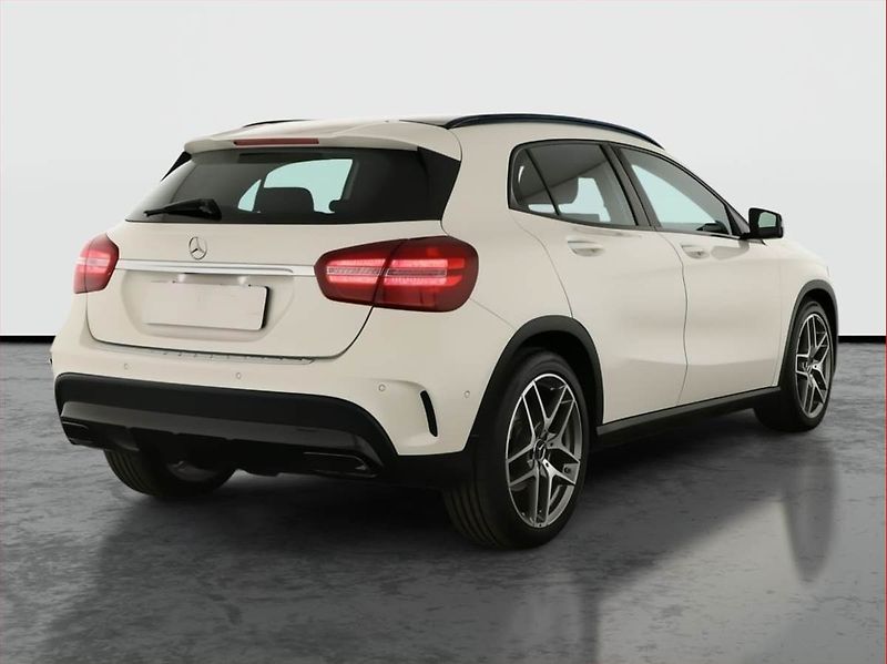 Mercedes-Benz GLA (2017) 220 d 4MATIC, 4X4 - fotka 5 z 21