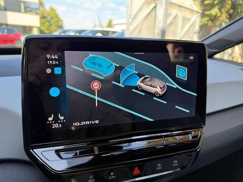 Volkswagen ID.3 PRO S 82 kWh / Kamera / ACC - fotka 17 z 30