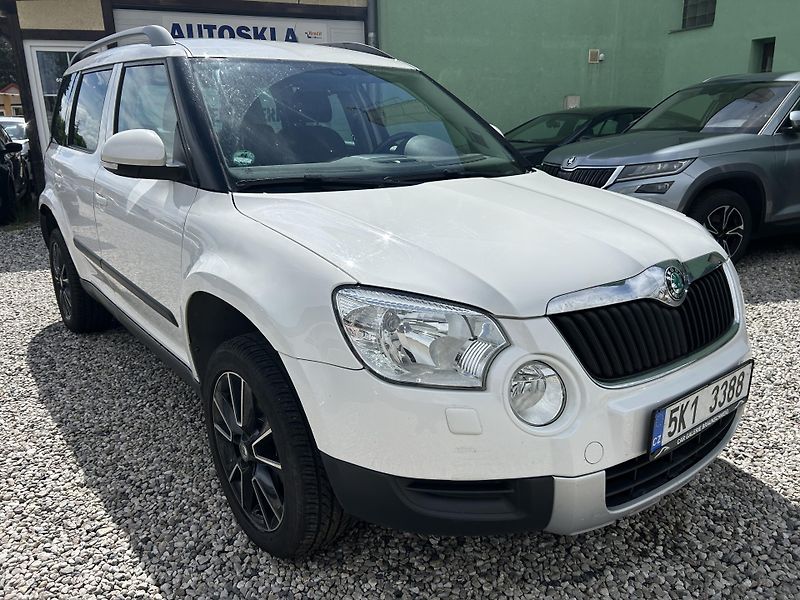 Škoda Yeti (2011) 2.0 TDi 103 KW DSG 4x4 - fotka 3 z 34