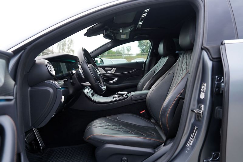 Mercedes-Benz CLS 400d AMG/4Matic/340 PS/Edice 1 - fotka 23 z 50