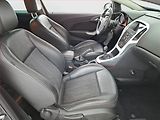 Opel Astra (2011) 2.0 CDTI, Xenony, Tempomat - náhled 9