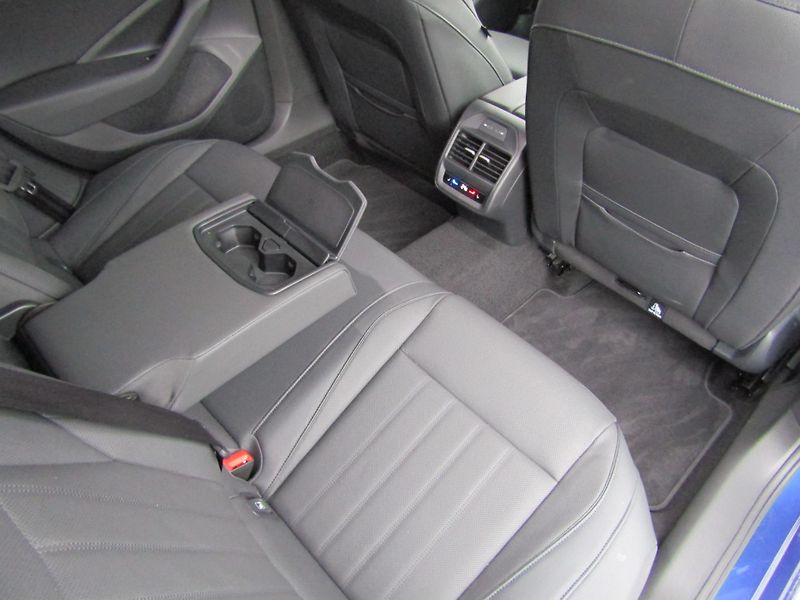 Škoda Superb IV Combi 4x4 L&K 2.0 TDI /142k - fotka 24 z 30