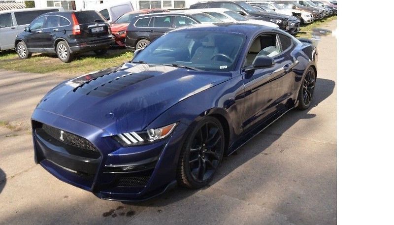 Ford Mustang 5.0 GT V8 330 KW/AT/B&O/DPH - fotka 1 z 8