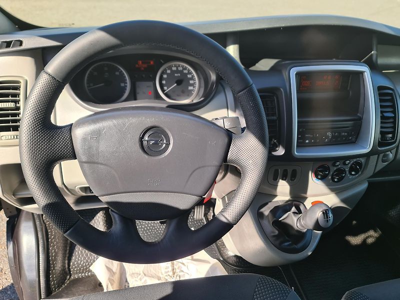 Opel Vivaro (2012) LONG 2.0 CDTi KLIMA 9-MÍST SER - fotka 24 z 42