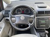 Volkswagen Sharan (2007) 2.0i, Klima, park.asist - náhled 11