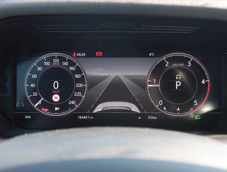 Land Rover Discovery Sport (2020) R-Dynamic SE D180 - fotka 11 z 23