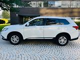 Mitsubishi Outlander 2.0i 1.MAJITEL SERVISKA TAŽNÉ - náhled 19