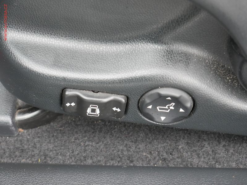 Honda Civic (2012) 2.2i-DTEC, ČR, Executive - fotka 22 z 24