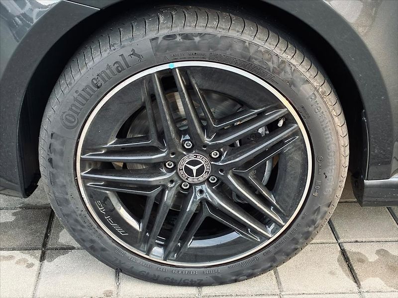 Mercedes-Benz Třídy V 2,0 300 d / Exclusive / L / 4M - fotka 21 z 21