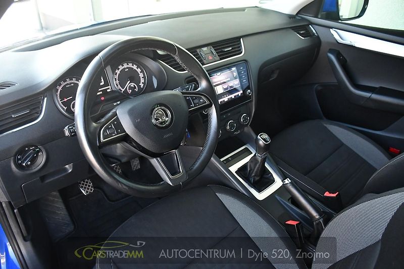 Škoda Octavia 1,6TDi - fotka 9 z 50
