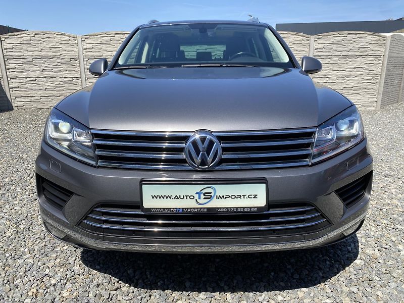 Volkswagen Touareg 3.0TDi 4x4 FL 2017 ELEGANCE 1A - fotka 7 z 176