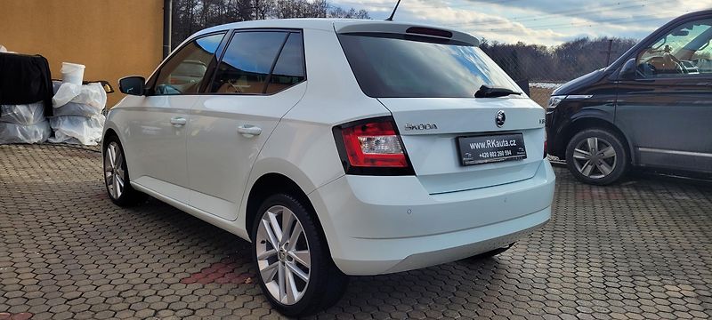 Škoda Fabia (2017) 3 1,2TSi 66kW benzín Drive - fotka 7 z 41