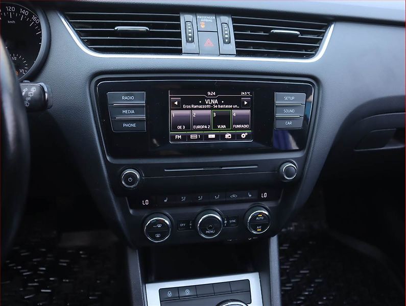 Škoda Octavia (2016) Ambition 1.6 TDI, Serv.kniha - fotka 12 z 19