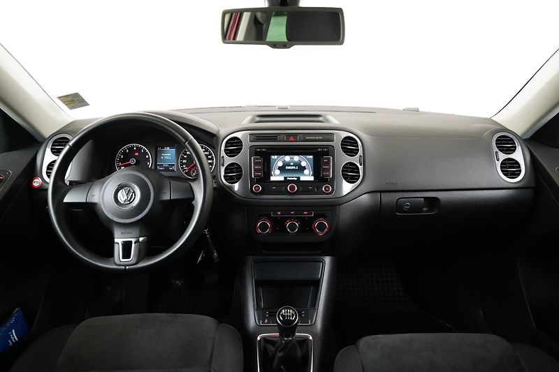 Volkswagen Tiguan - fotka 6 z 6
