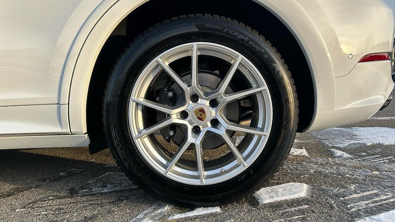 Porsche Cayenne (2025) - fotka 12 z 29