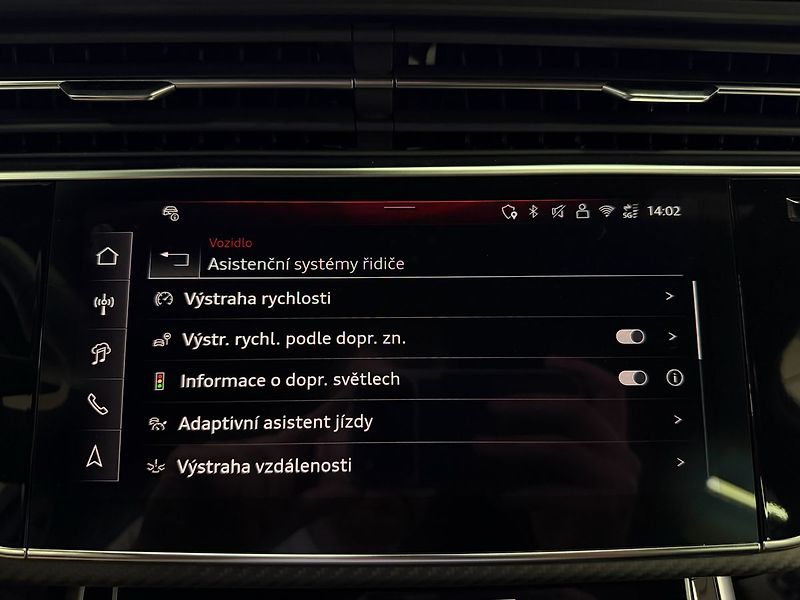 Audi SQ7 TFSI QUATTRO, WEBASTO, MASÁŽE, - fotka 19 z 38