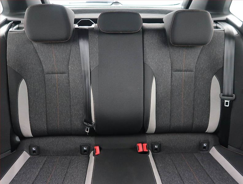 Škoda Kamiq (2022) 1.0 TSI, Tempomat - fotka 10 z 20