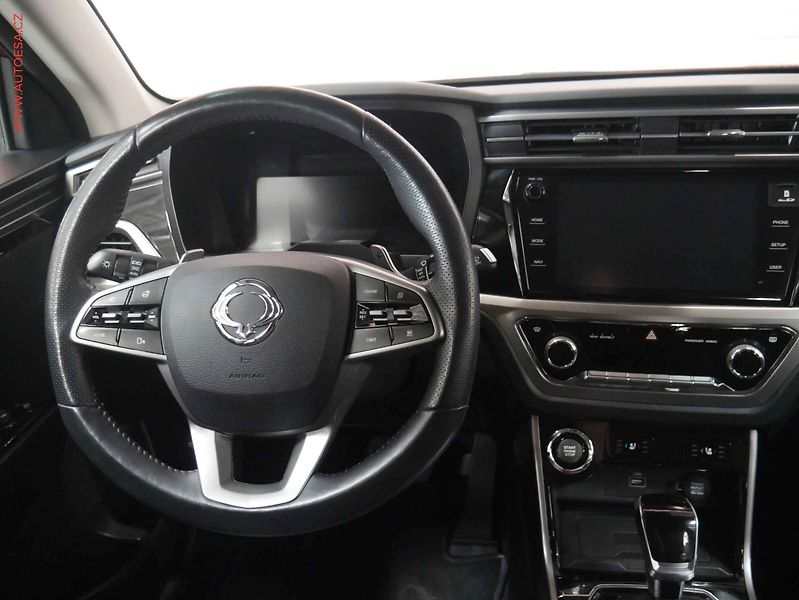 SsangYong Korando (2023) 1.5TGI-D 4x4, 1.maj,ČR - fotka 13 z 27
