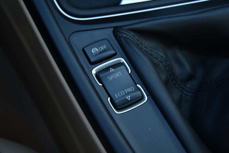 BMW Řada 4 428i 180kW SERVISNÍ KNIHA ČR - fotka 23 z 25