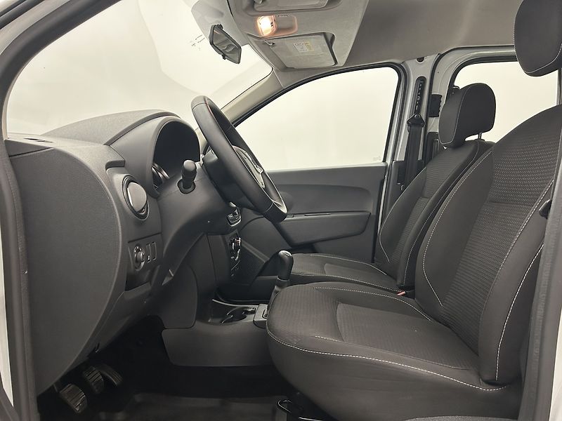 Dacia Dokker 1.6 TCe Arctica - fotka 14 z 23