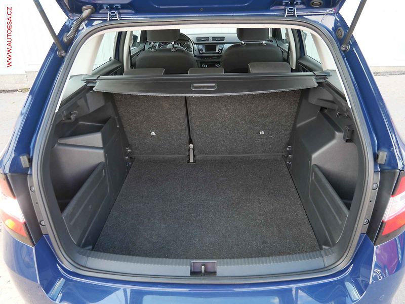 Škoda Fabia (2018) 1.0 TSi, ČR, Style - fotka 7 z 18