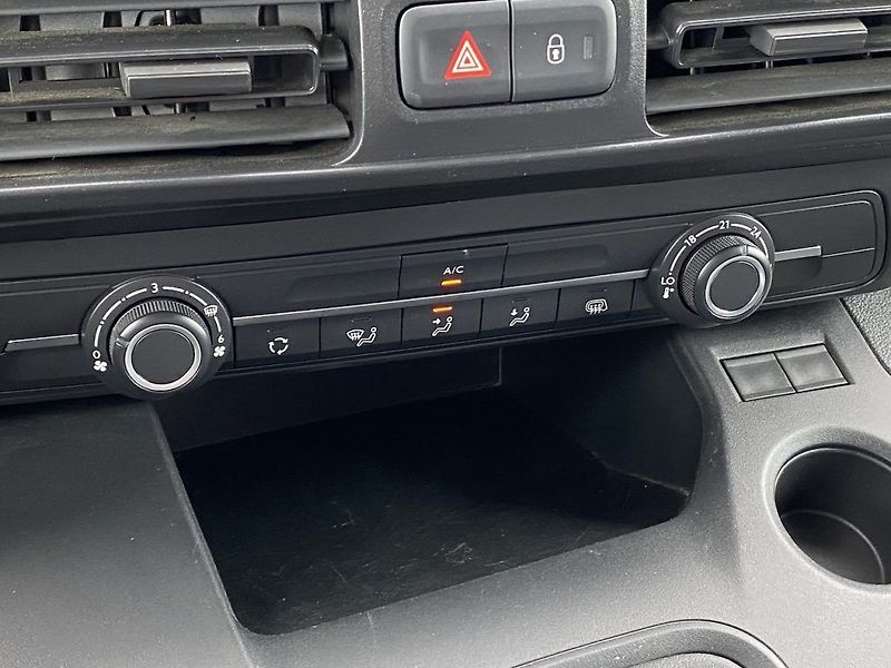 Toyota ProAce 1.5D, ČR-1m, Active, DPH - fotka 11 z 13