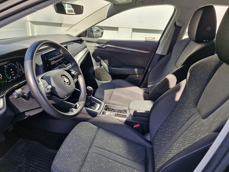 Škoda Octavia IV Style 2,0 TDI (85 kW) M - fotka 9 z 10