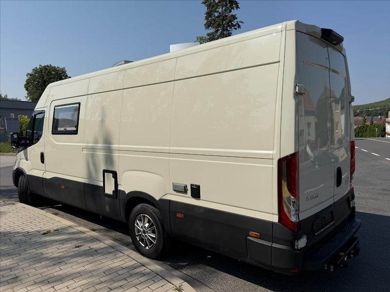 Iveco Daily 3,0 35C21HA8V 16m3 - fotka 5 z 46