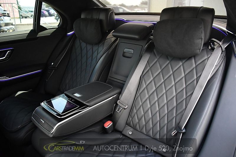 Mercedes-Benz Třídy S 580e AMG LONG - fotka 20 z 65