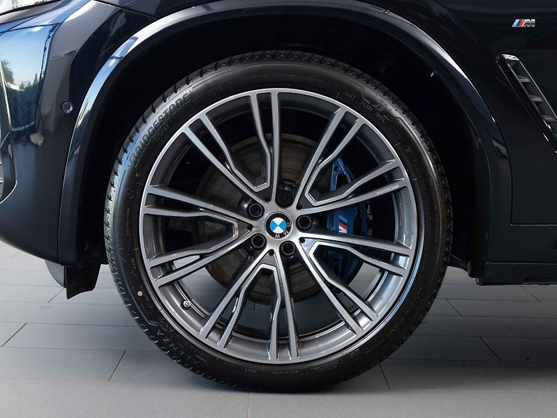 BMW X4 M40d - fotka 6 z 24