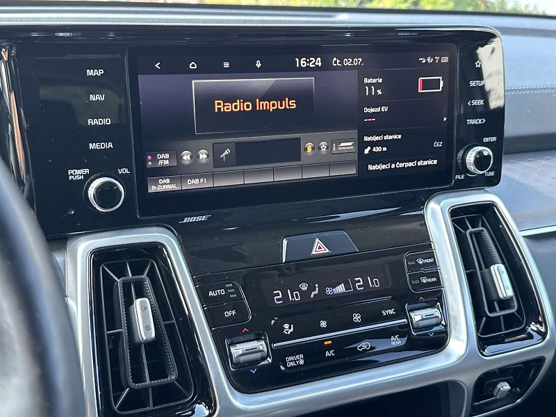 Kia Sorento (2021) 1.6 T-GDi PHEV 4x4 Automat 7mí - fotka 19 z 35