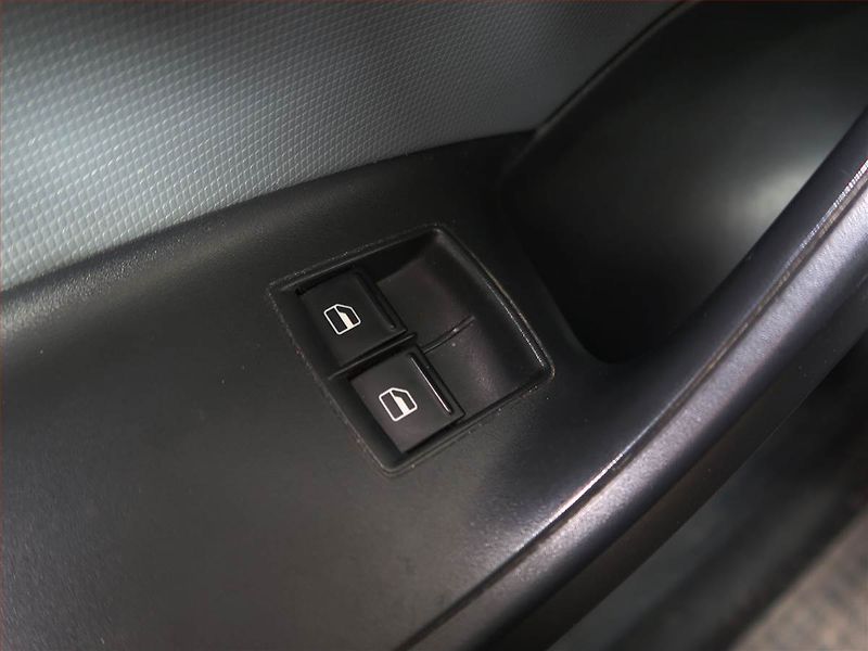 Seat Ibiza (2014) 1.2 TSI - fotka 14 z 14