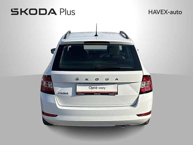 Škoda Fabia (2021) Combi 1.0 TSI Ambition + - fotka 21 z 24