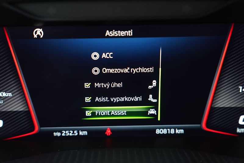 Škoda Kodiaq RS 2.0 TDI DSG 4x4/176 Kw - fotka 41 z 49
