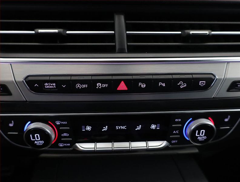 Audi Q7 (2017) S-Line 3.0 TDI - fotka 12 z 21