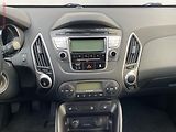 Hyundai ix35 (2013) 2.0 CRDi 4x4, AC, výhřev sed - náhled 12