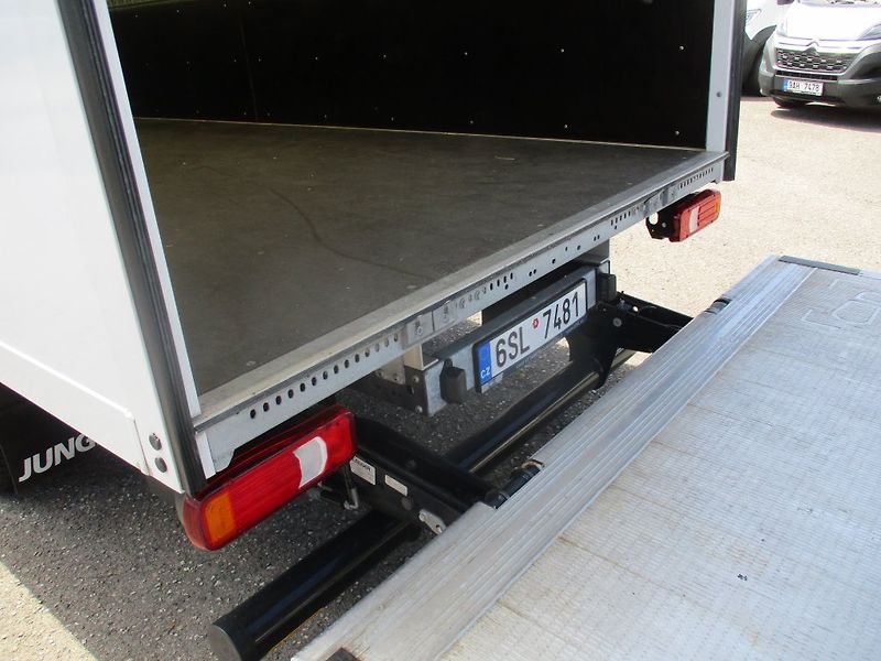 Iveco Daily 35C16, 2.3, HC, 8 palet - fotka 9 z 21