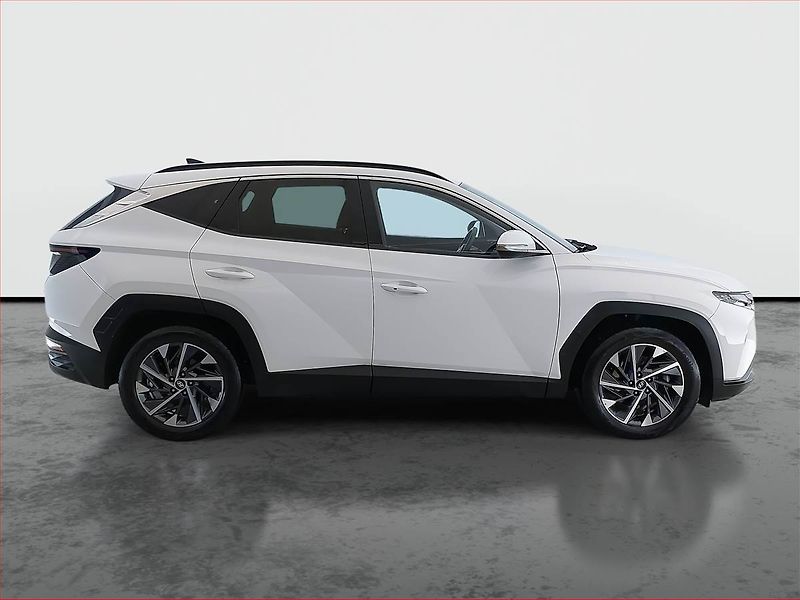 Hyundai Tucson (2024) 1.6 T-GDI - fotka 6 z 18