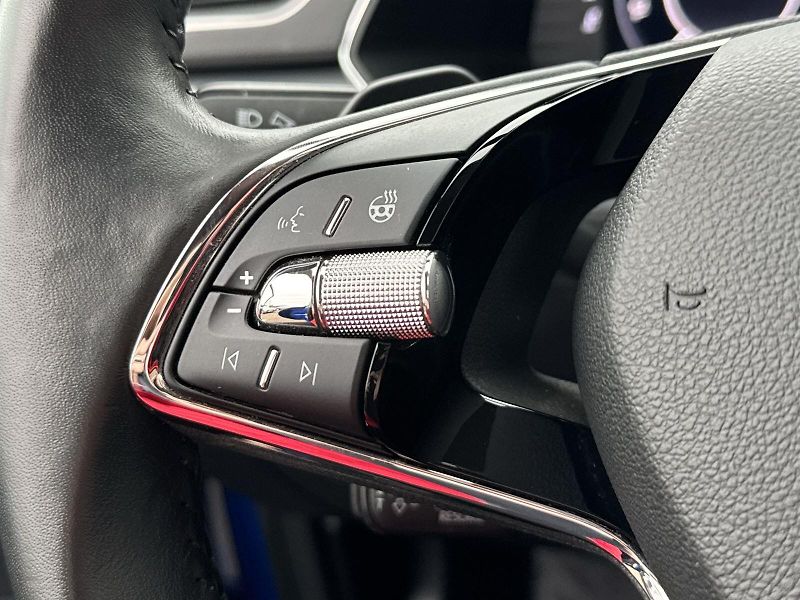 Škoda Superb (2021) Combi 2.0 TDI DSG Ambition - fotka 20 z 31