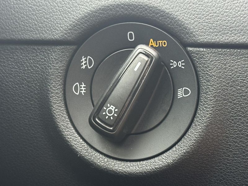Škoda Octavia (2018) III 1.4TSi MAN Ambition+ 1.Maj - fotka 26 z 46
