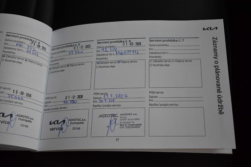 Kia Sportage 1.6T-GDi HEV 4x4*GT*ZÁRUKA*ČR - fotka 44 z 51