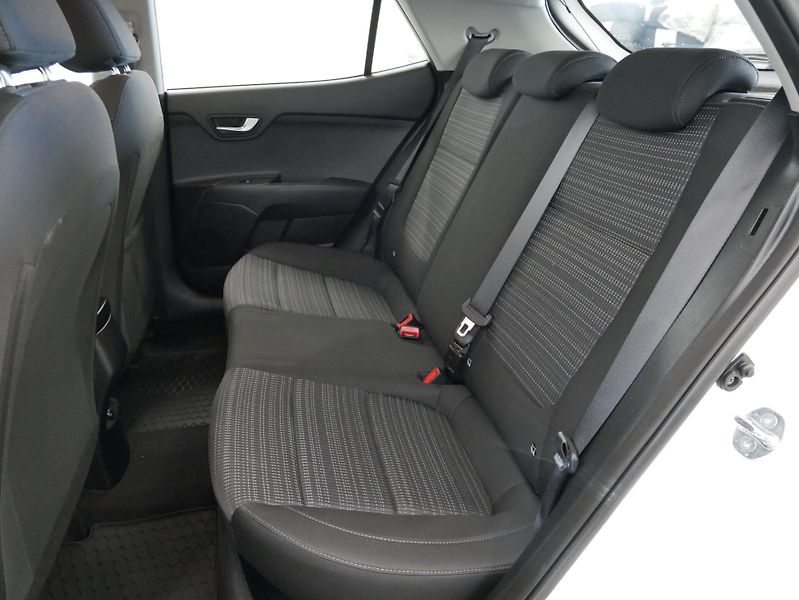 Kia Stonic - fotka 26 z 27