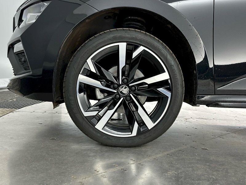 Škoda Kamiq (2025) DSG 1.0TSI 85kW Monte Carlo - fotka 32 z 32