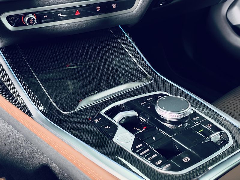 BMW X7 (2026) 40xd*CAR*TAŽ*NEZ.TOP*NAT.NAP* - fotka 26 z 55