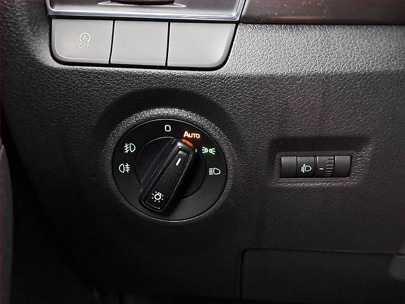 Škoda Fabia (2016) 1.2 TSI, Tempomat - fotka 24 z 26
