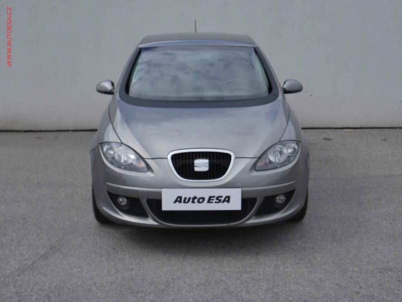Seat Toledo (2005) 1.6i, ČR, AC, TZ - fotka 2 z 17