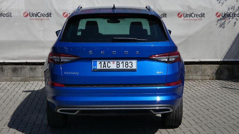 Škoda Kodiaq 2,0 TSI 140 kW L&K 4x4 DSG - fotka 4 z 27