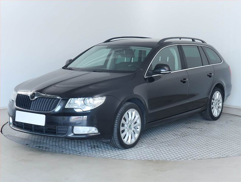 Škoda Superb (2013) Ambition 2.0 TDI, Automat - fotka 2 z 18